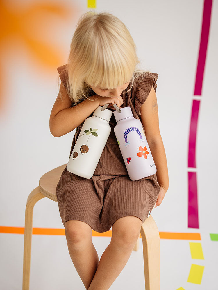 Equa Lightweight Avocado Bottle