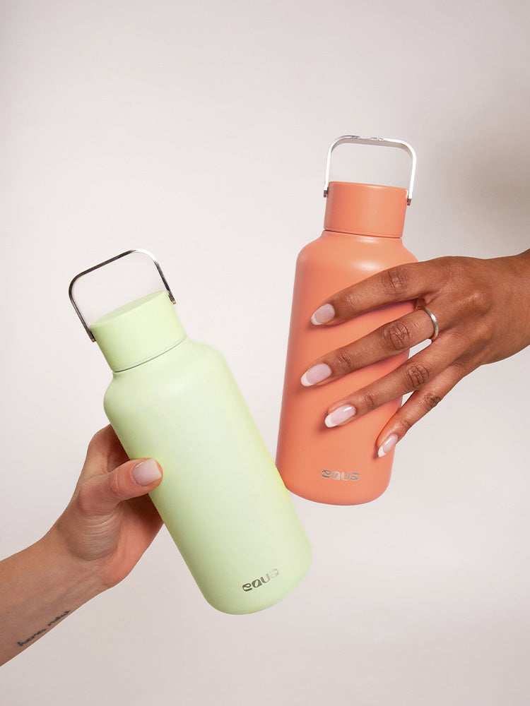 Equa Lightweight Timeless Apricot Crush Bottle