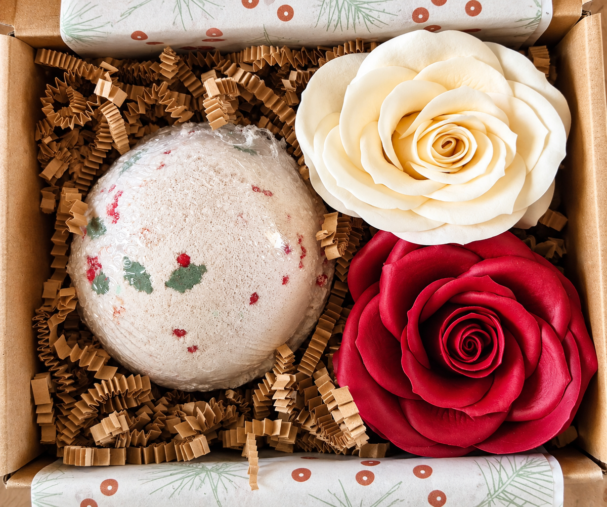 Christmas Edition Bath & Roses Gift Box 🎄