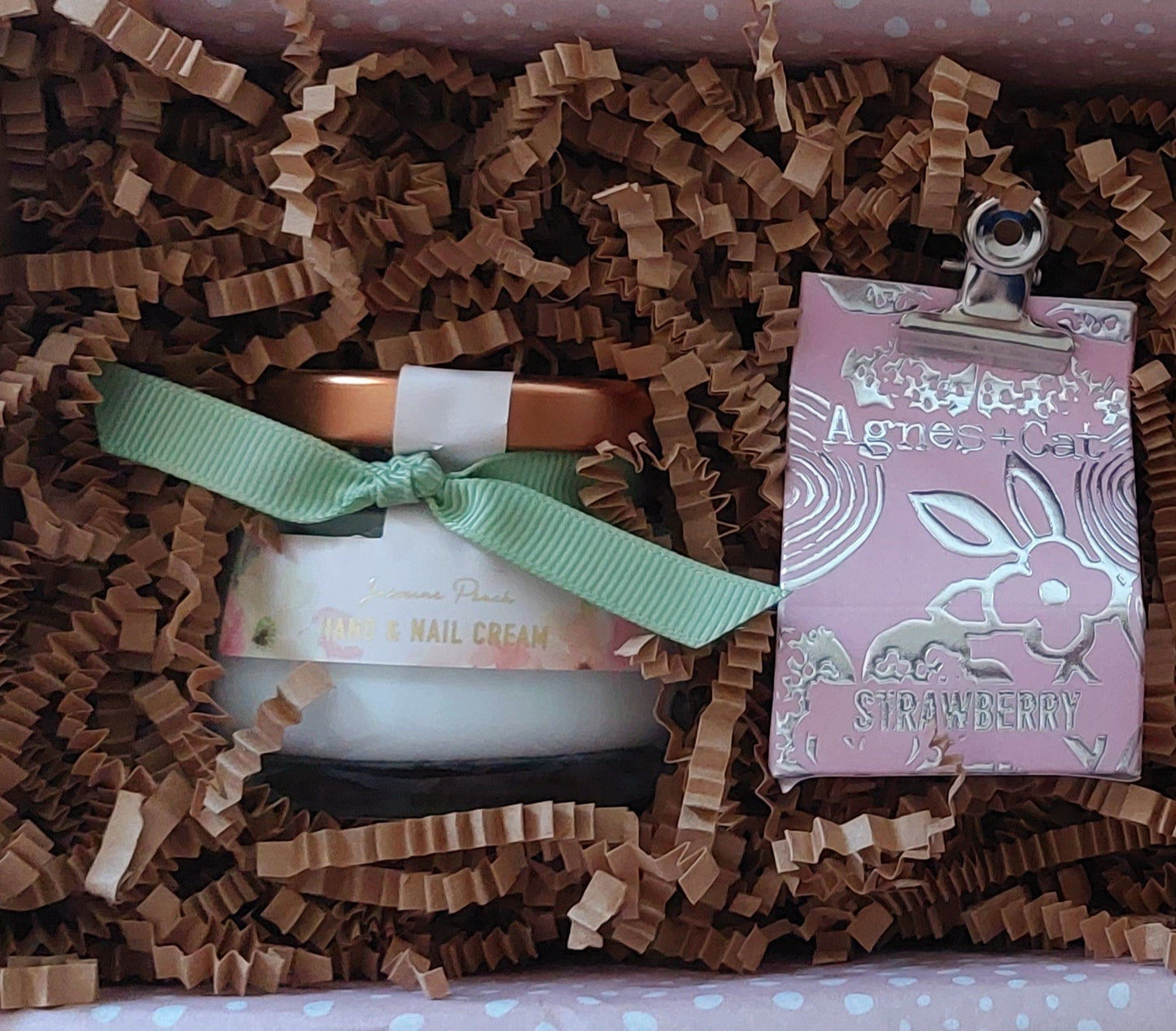 Strawberry lip & hand care set gift box