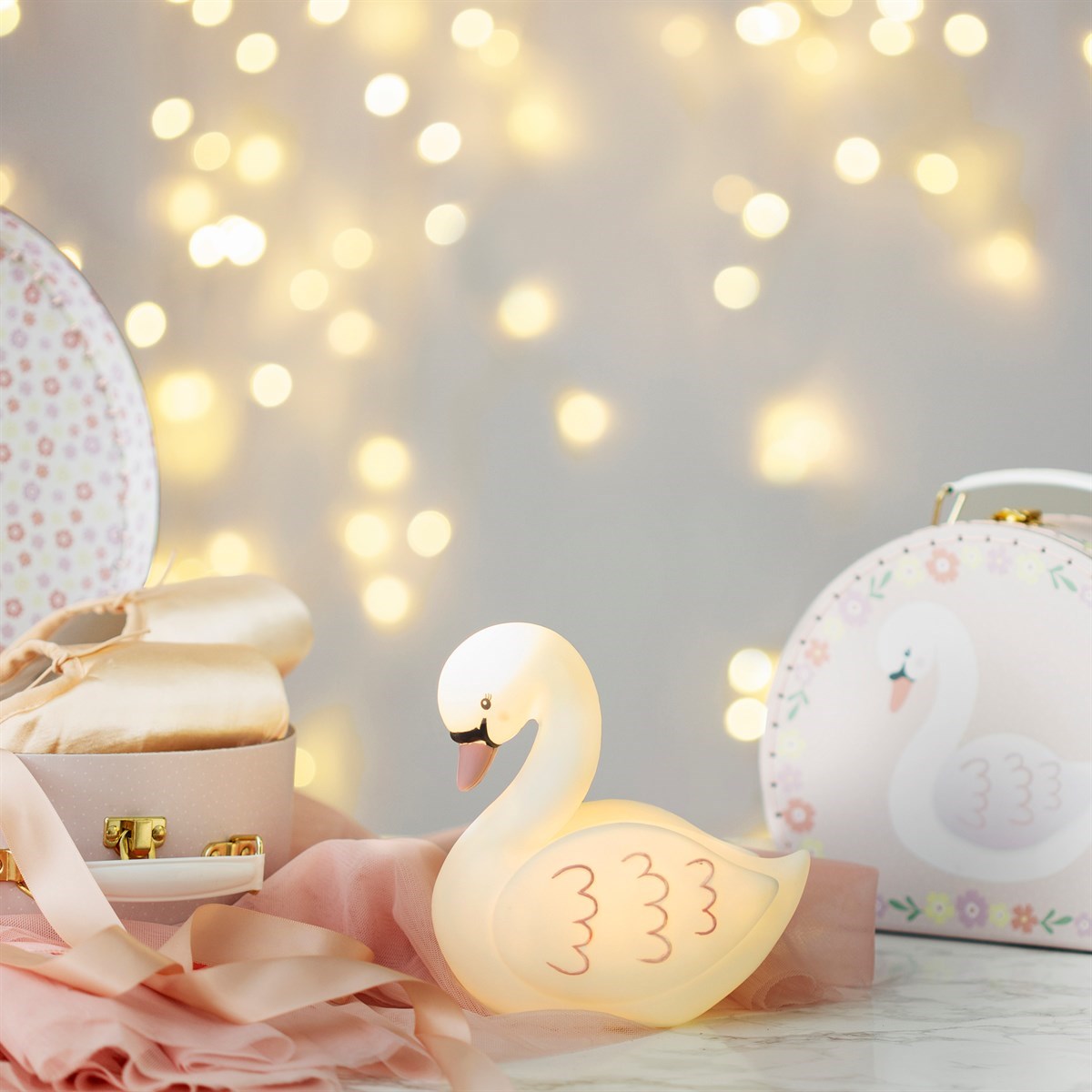 Freya Swan Night Light