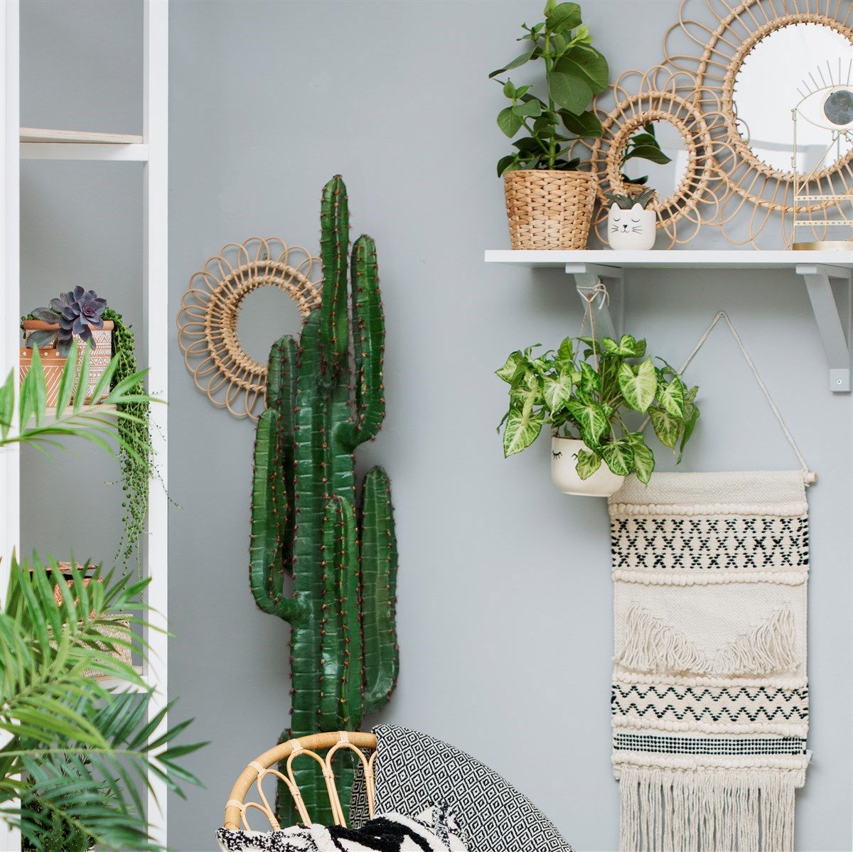 Rattan mirror medium