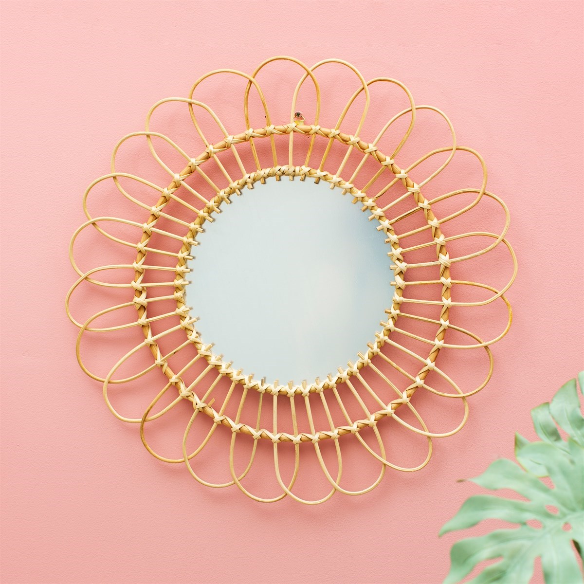Rattan mirror medium