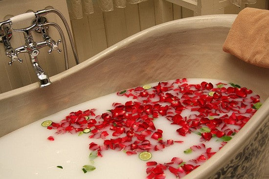 Rose Bath Flower Gift Set (9pcs) 💕