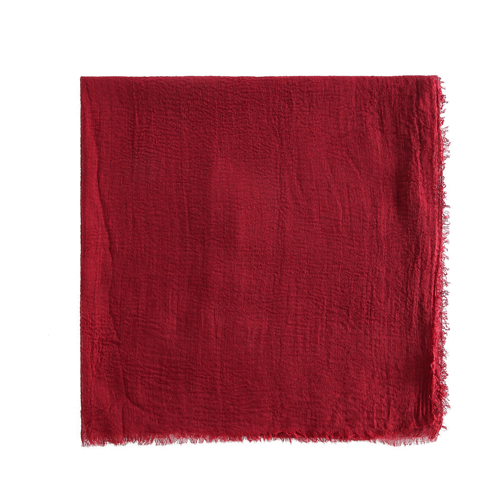 The all time essential scarf burgundy red