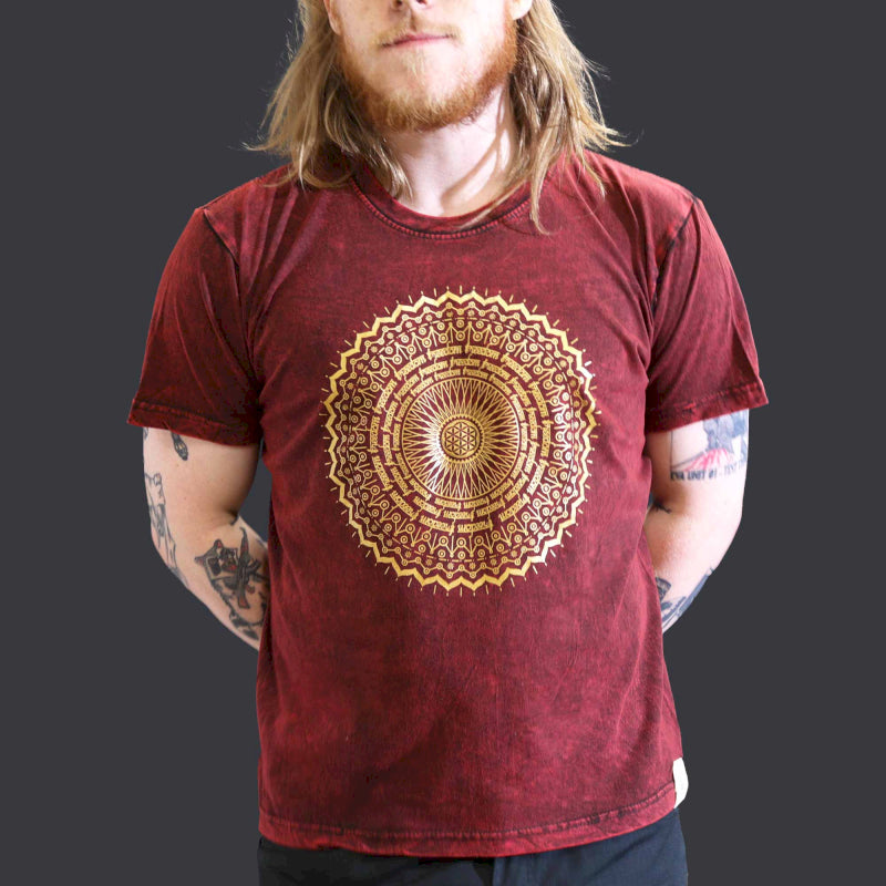 Stone washed mandala T-shirt maroon