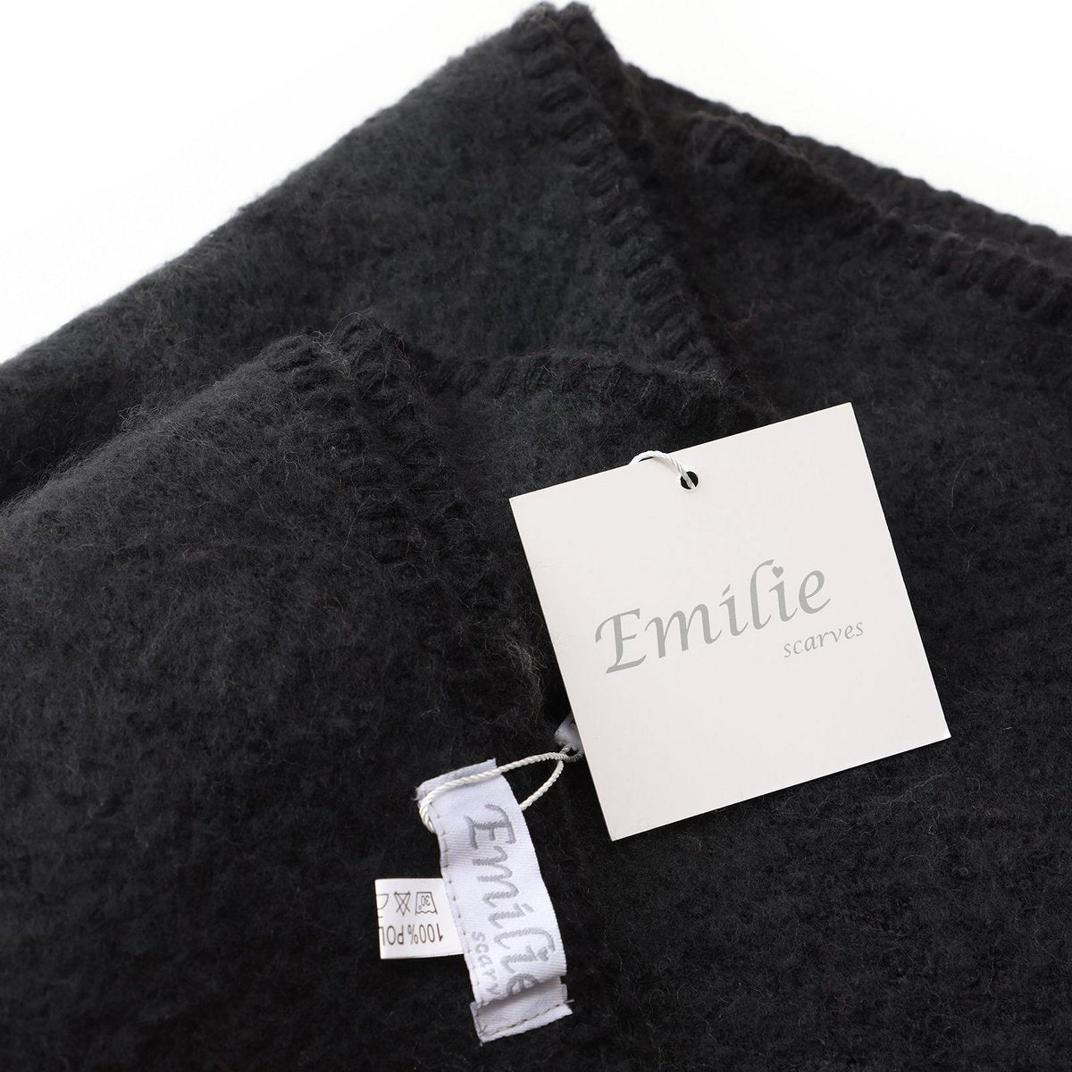 Winter Triangle Blanket Scarf – Black