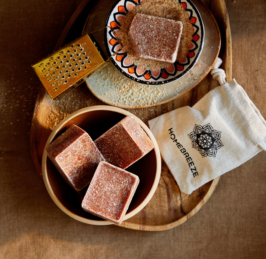 🧡 Homebreeze Cosy Gift Set – Amber