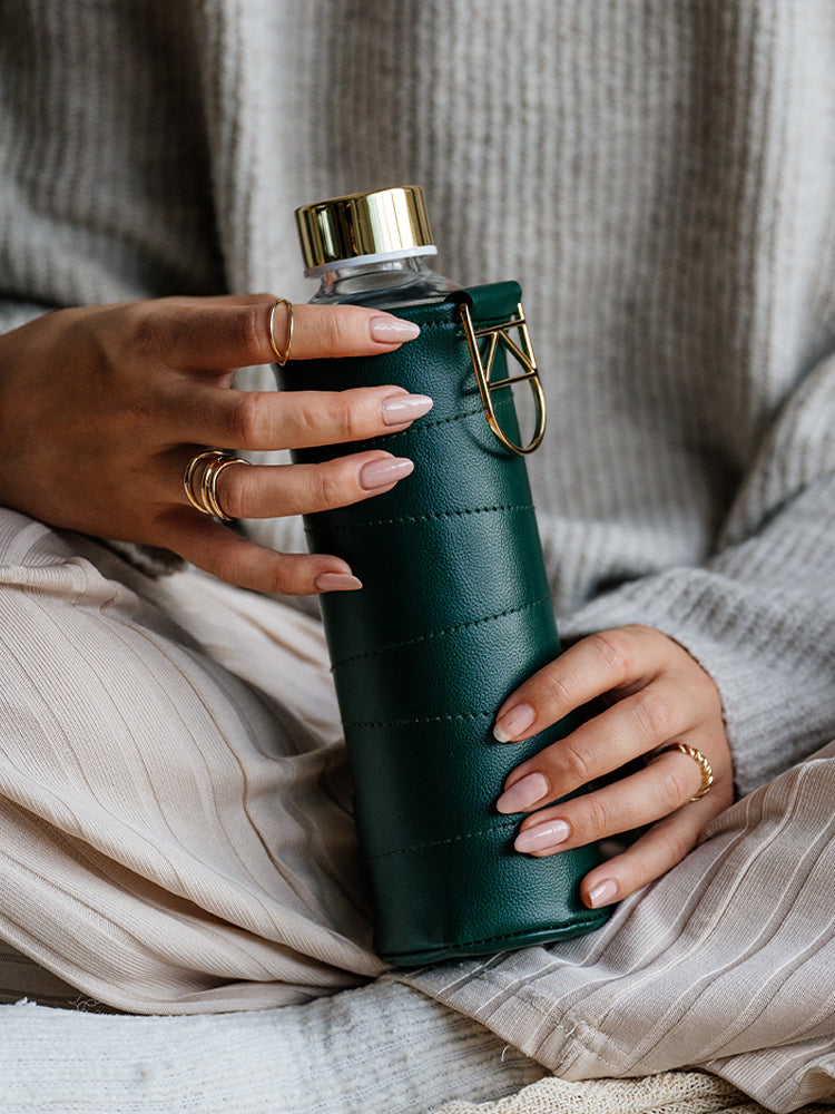 EQUA 750ml Glass Bottle – Choose Your Favourite Colour ♡